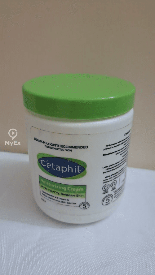 تجربتي مع مرطب ستيافيل Cetaphil