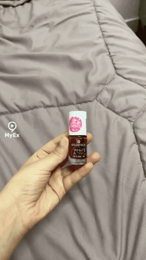 Essence Lip Tint shade 38, napakaganda, ang aking karanasan - image on MyEx