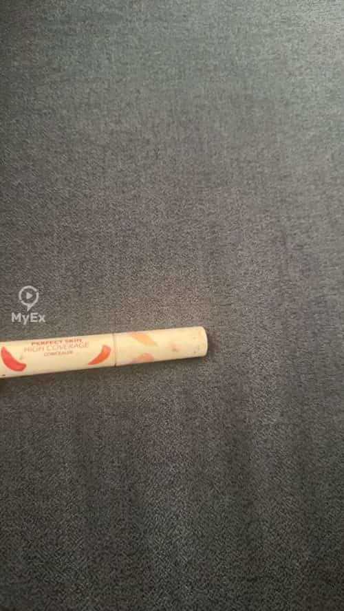 My experience with the Sheglam concealer that stayed with me for a year - image on MyEx