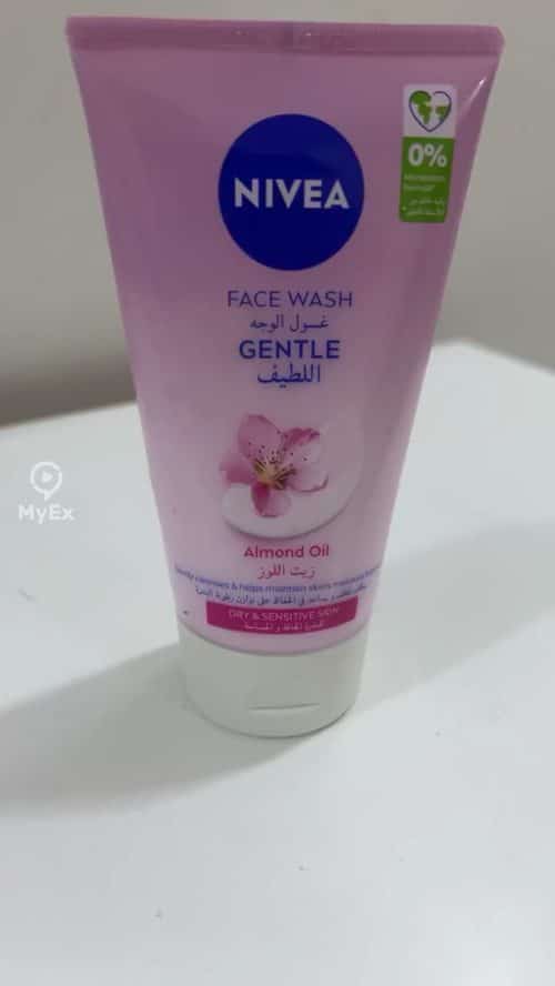 Nivea Gentle Face Wash para sa Makinis at Malinis na Balat - image on MyEx