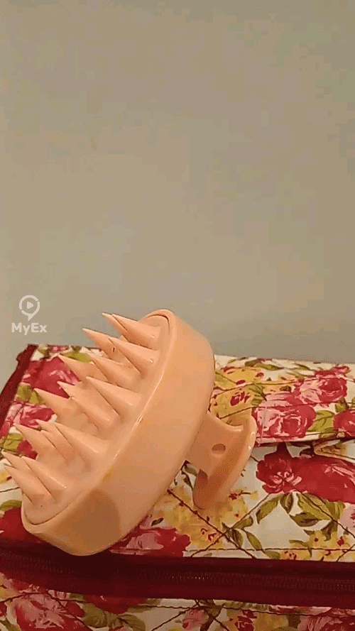 Hairbrush para sa paglilinis at pagmamasahe ng anit pagkatapos gamitin - image on MyEx