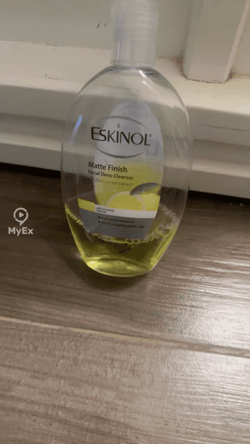 Maganda at malalim na panlinis ng mukha ng Eskinol - image on MyEx