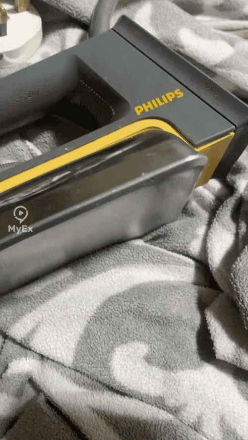 Ang Aking Karanasan sa Philips Handheld Iron - image on MyEx