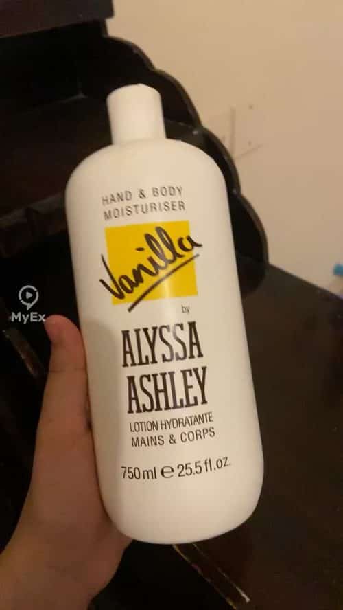 Ang Aking Karanasan sa Produkto ng Alyssa Ashley na may Amoy Vanilla - image on MyEx