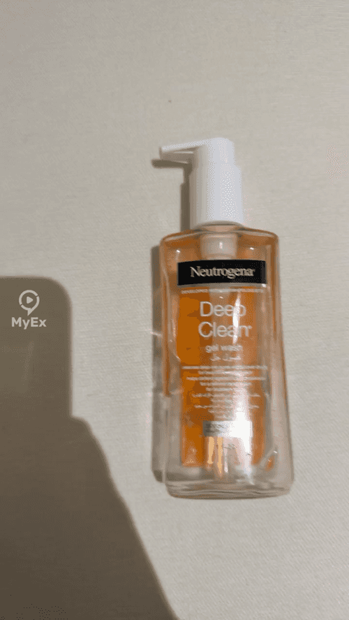Ang Neutrogena wash pagkatapos ng karanasan ay ang pinakamahusay para sa tuyong balat at nangangailangan ng cream pagkatapos - image on MyEx