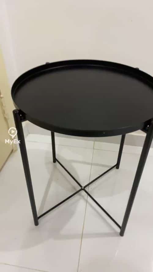 Eleganteng itim na bilog na mesa na tray din nang sabay, ang aking karanasan - image on MyEx