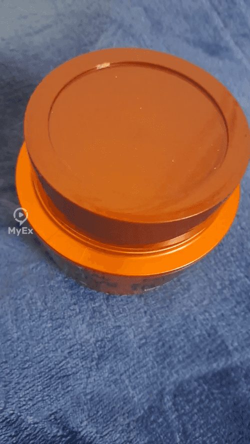 L'Oréal mask para sa tuyo at split-end na buhok - image on MyEx