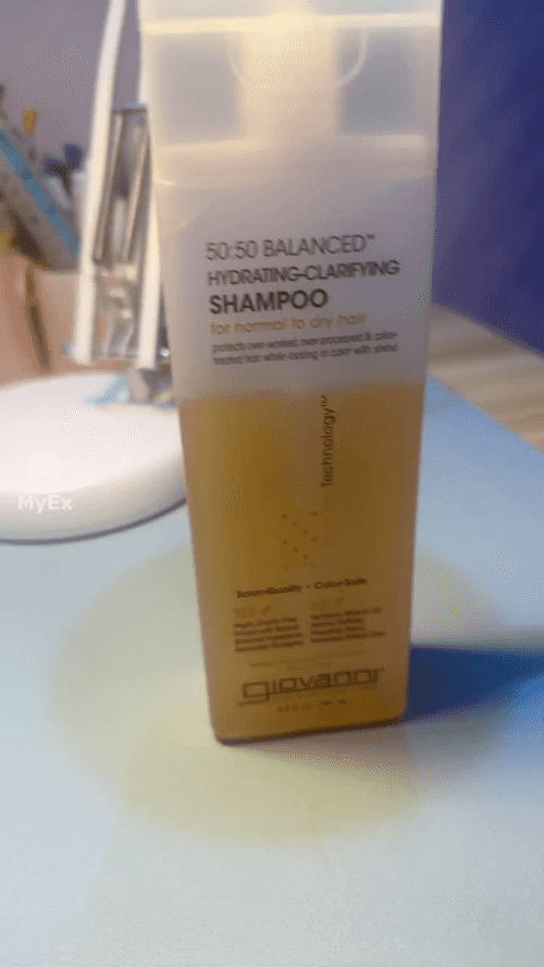 Ang pinakamahusay na shampoo (Giovanni) para sa buhok na nasira ng pangkulay at init, pang-araw-araw na gamit - image on MyEx