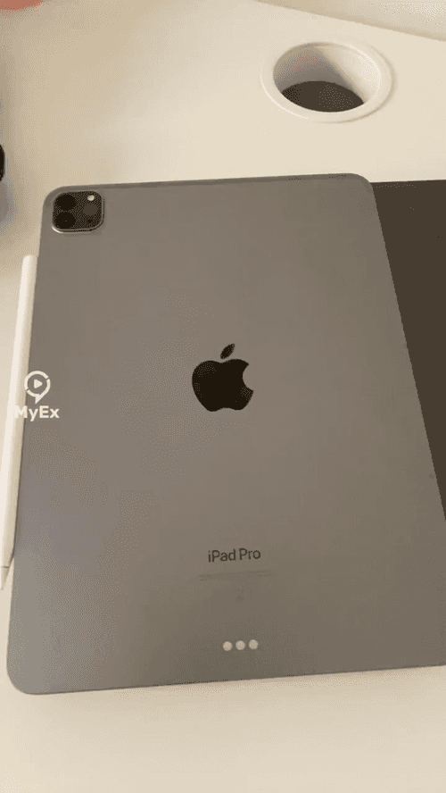 iPad Pro mula sa Apple, 2022 - CPU: 8-core - image on MyEx
