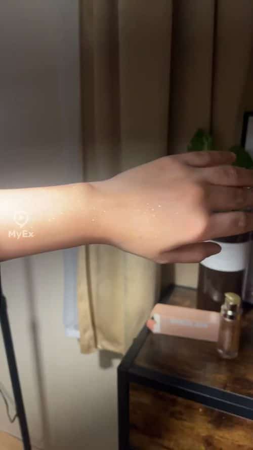Ang Aking Karanasan sa Body Glitter mula sa Shein at Napakaganda ng Presyo, Aking Karanasan - image on MyEx