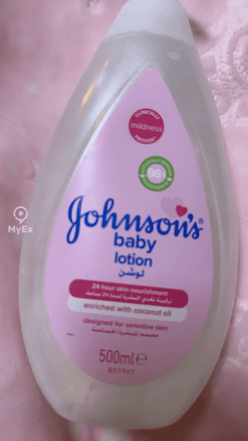Johnson's Baby Lotion: Banayad na Moisturizer, Batay sa Karanasan - image on MyEx