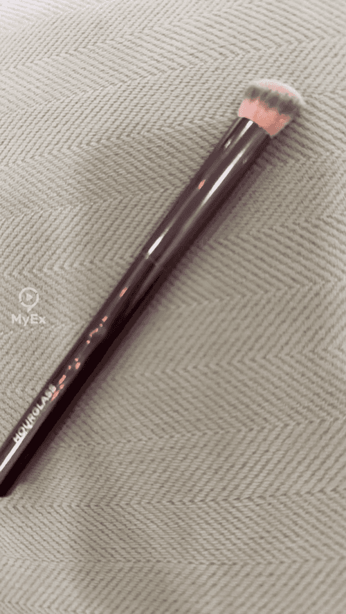 Ang aking karanasan sa Hourglass Concealer Brush - image on MyEx