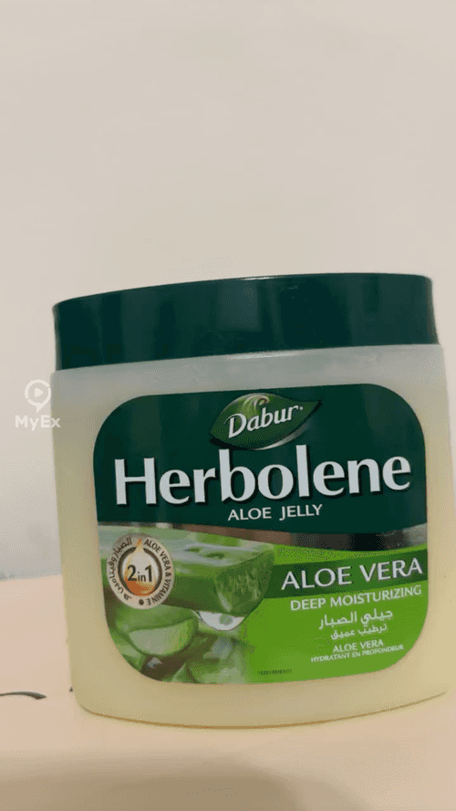 Ang Aking Karanasan sa Dabur Herboline Deep Moisturizing na may Kintab - image on MyEx