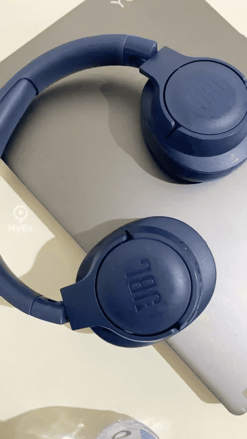 JBL headphones, their price compared to their quality is the best from experience and a strong battery - image on MyEx