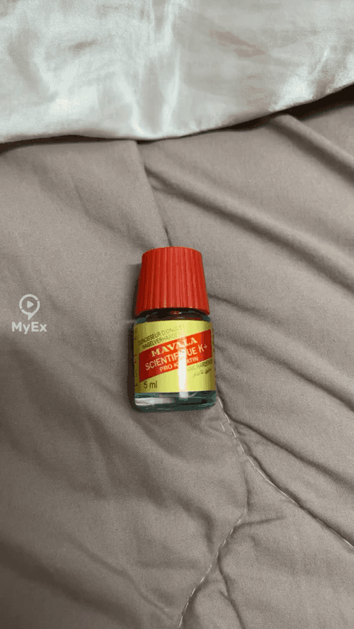 Kilalang nail strengthener, gusto ko lang ibahagi ang problema at ang aking karanasan dito - image on MyEx