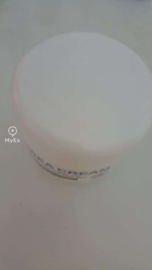 Ang Aking Karanasan sa Urea Cream Hand Moisturizer - image on MyEx