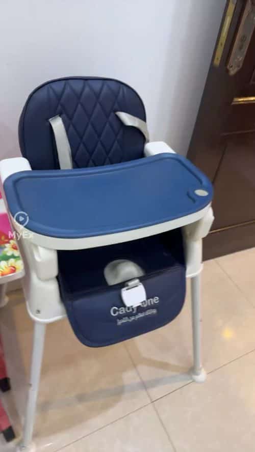 Ang Pinakamahusay na Praktikal na High Chair para sa Bata na may Malapad na Tray at Safety Belt – Kumportable at Madaling Linisin ang Aking Karanasan - image on MyEx