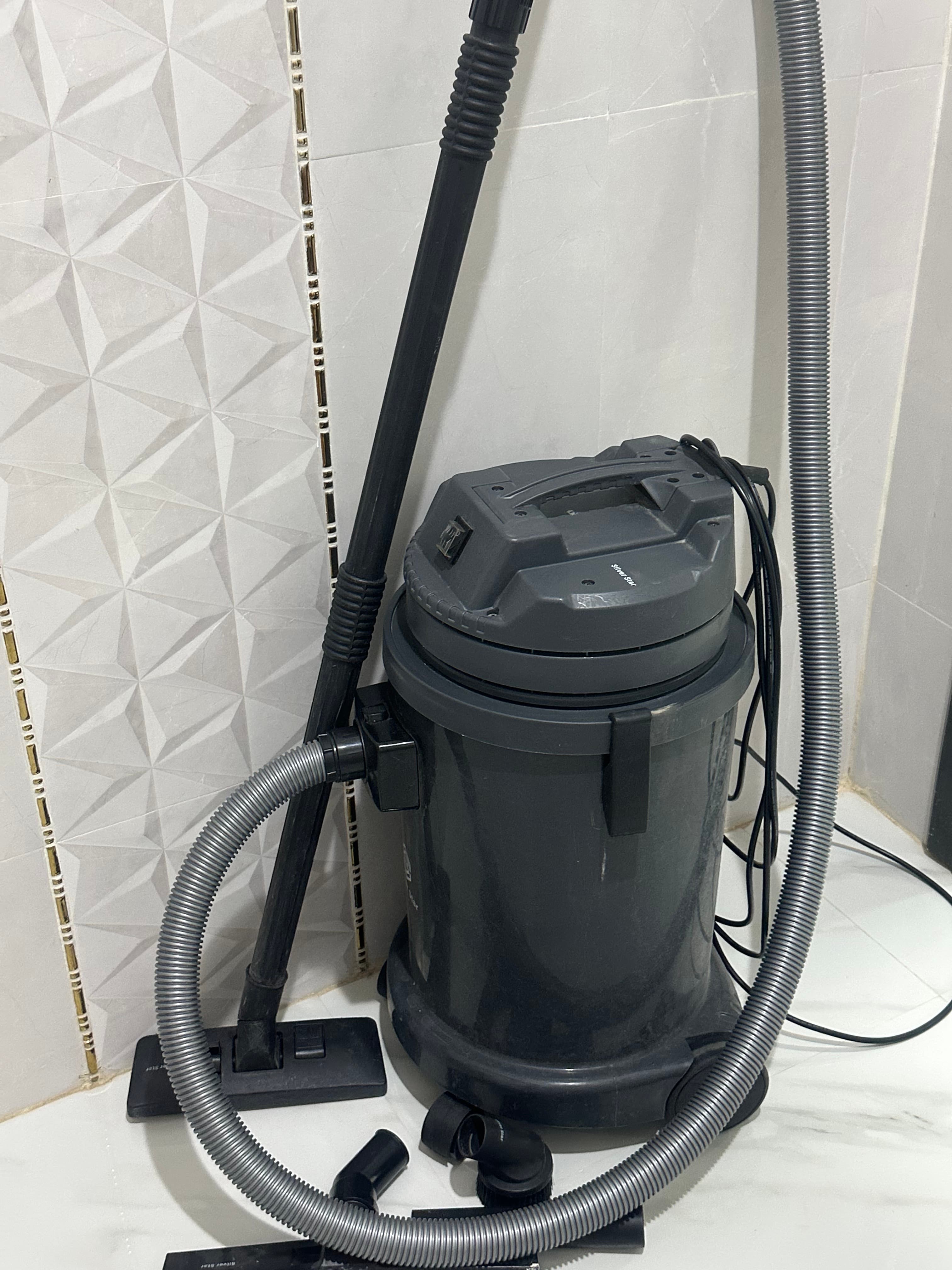 Close-up image of the four attachments included with the Silver Star vacuum cleaner