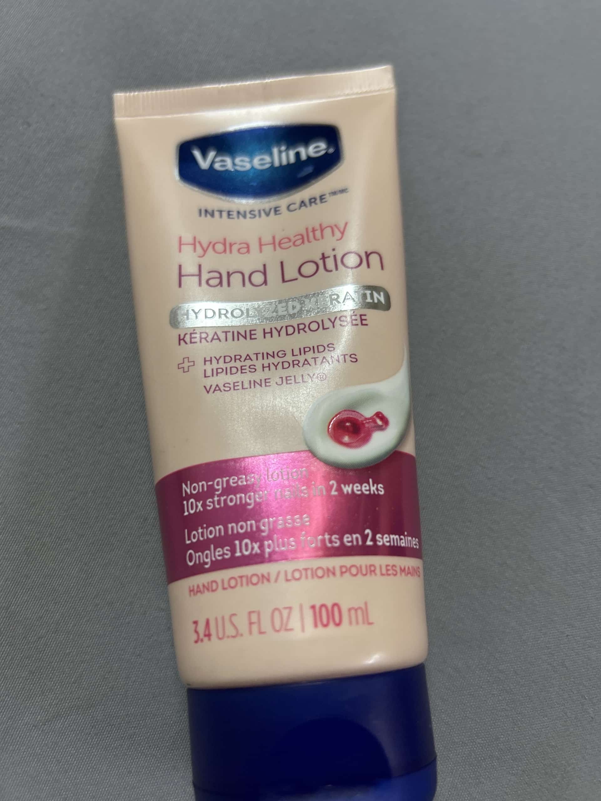 Ang Aking Karanasan sa Vaseline Hand Lotion Hydra Healthy (Healthy Hydration) - image on MyEx
