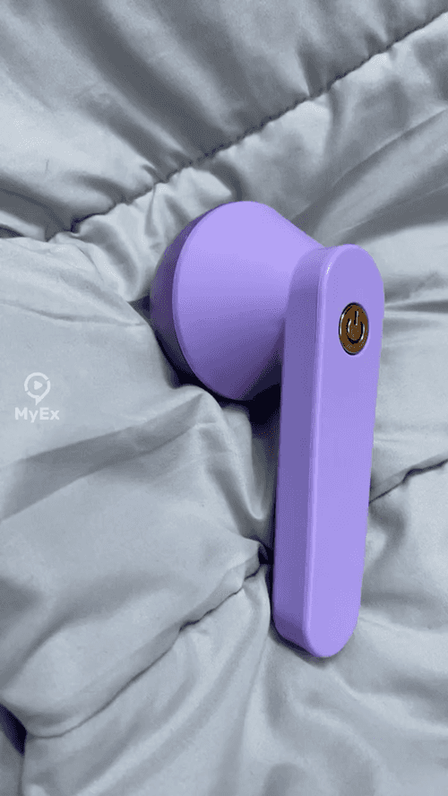 Lint remover from clothes after trying it, from Shein - image on MyEx