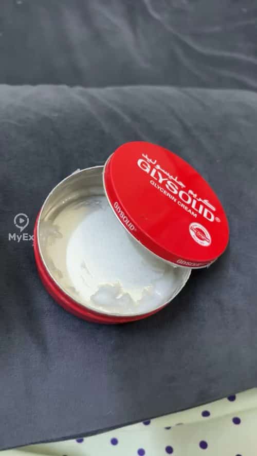 Ang Aking Karanasan sa Glysolid Cream para sa Super Moisturizing at Dry Skin - image on MyEx