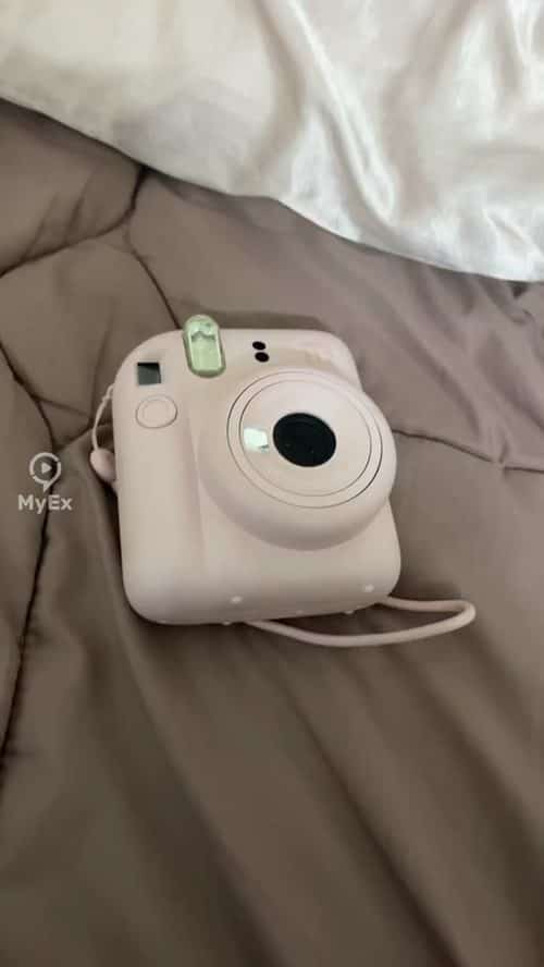 Ang Aking Karanasan sa Instax Mini 12 Instant Camera - image on MyEx