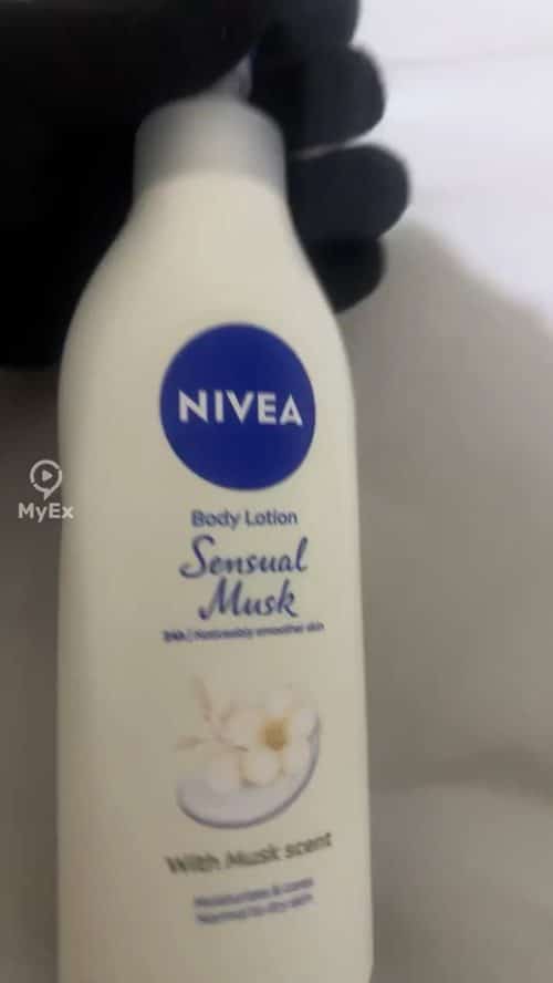 Nivea Musk Body Lotion, ayon sa aking karanasan - image on MyEx