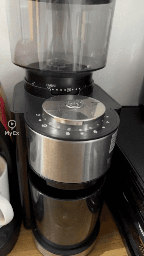 My experience with a professional coffee grinder… More precise control over the grinding level - image on MyEx