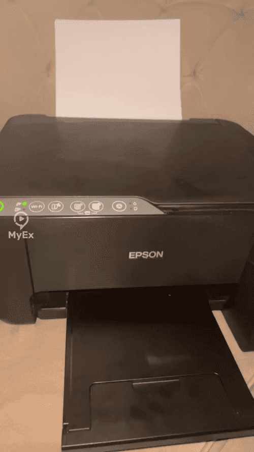My experience with the Epson L3250 printer, Epson prints more than 10,000 sheets for you - image on MyEx