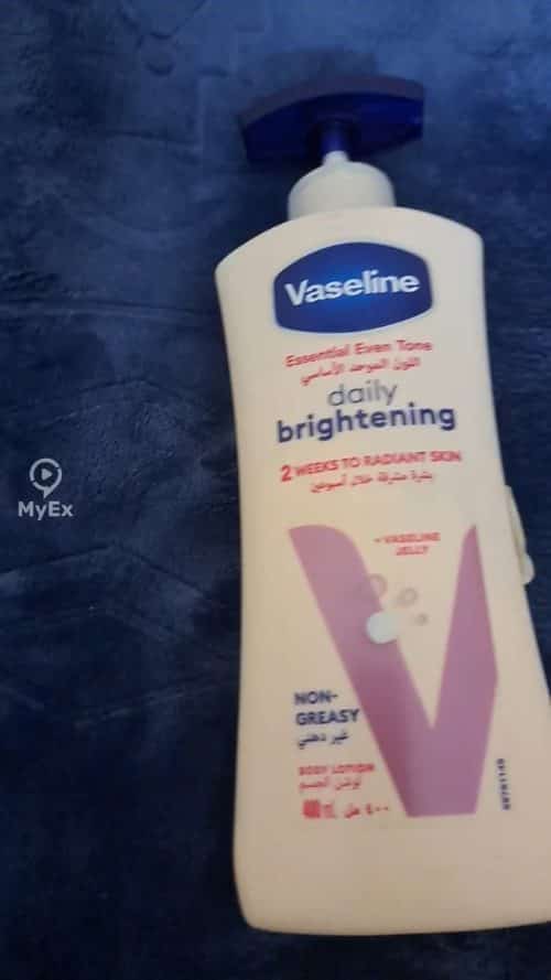 My experience with pink Vaseline - image on MyEx